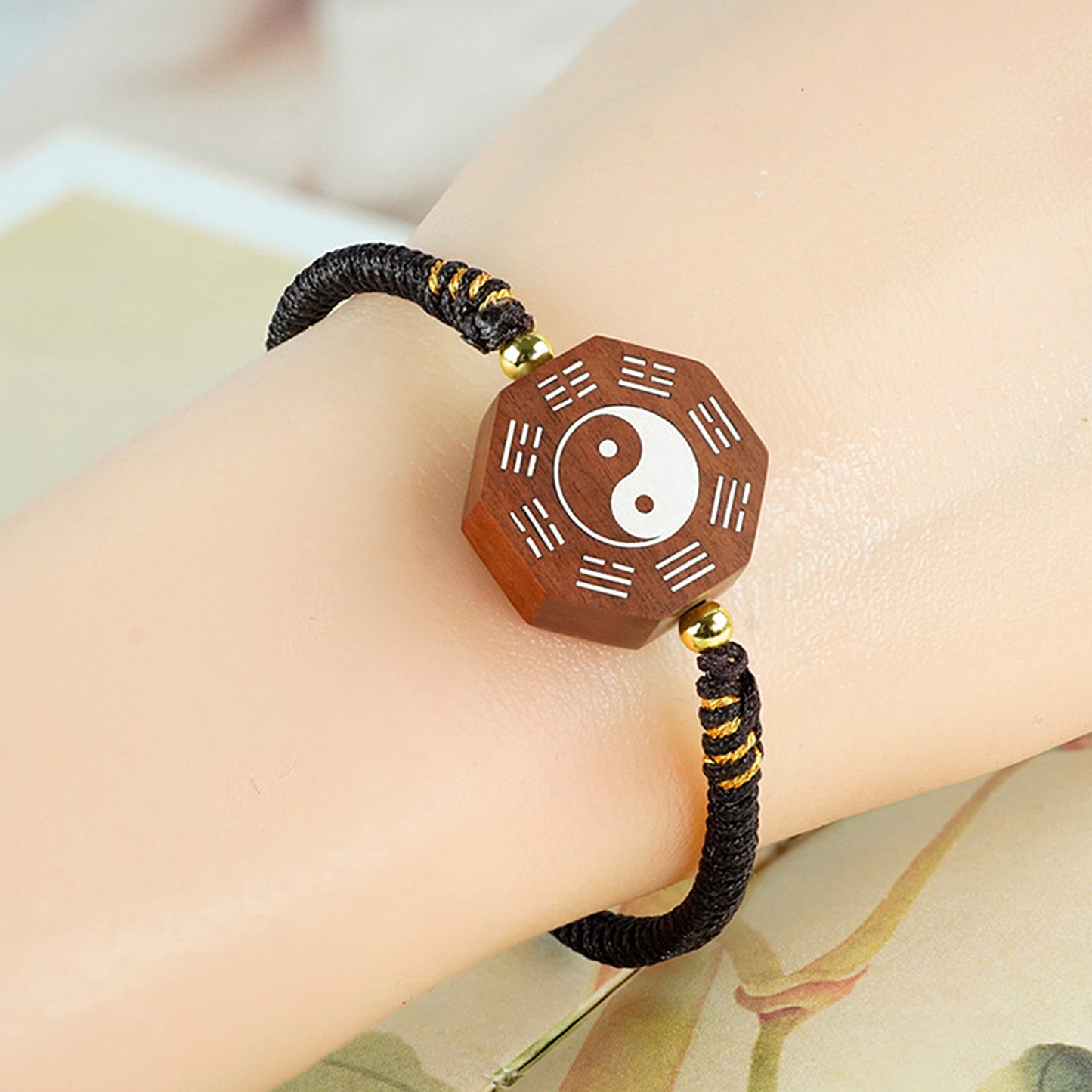 Date wood Yin Yang Bagua Bracelet