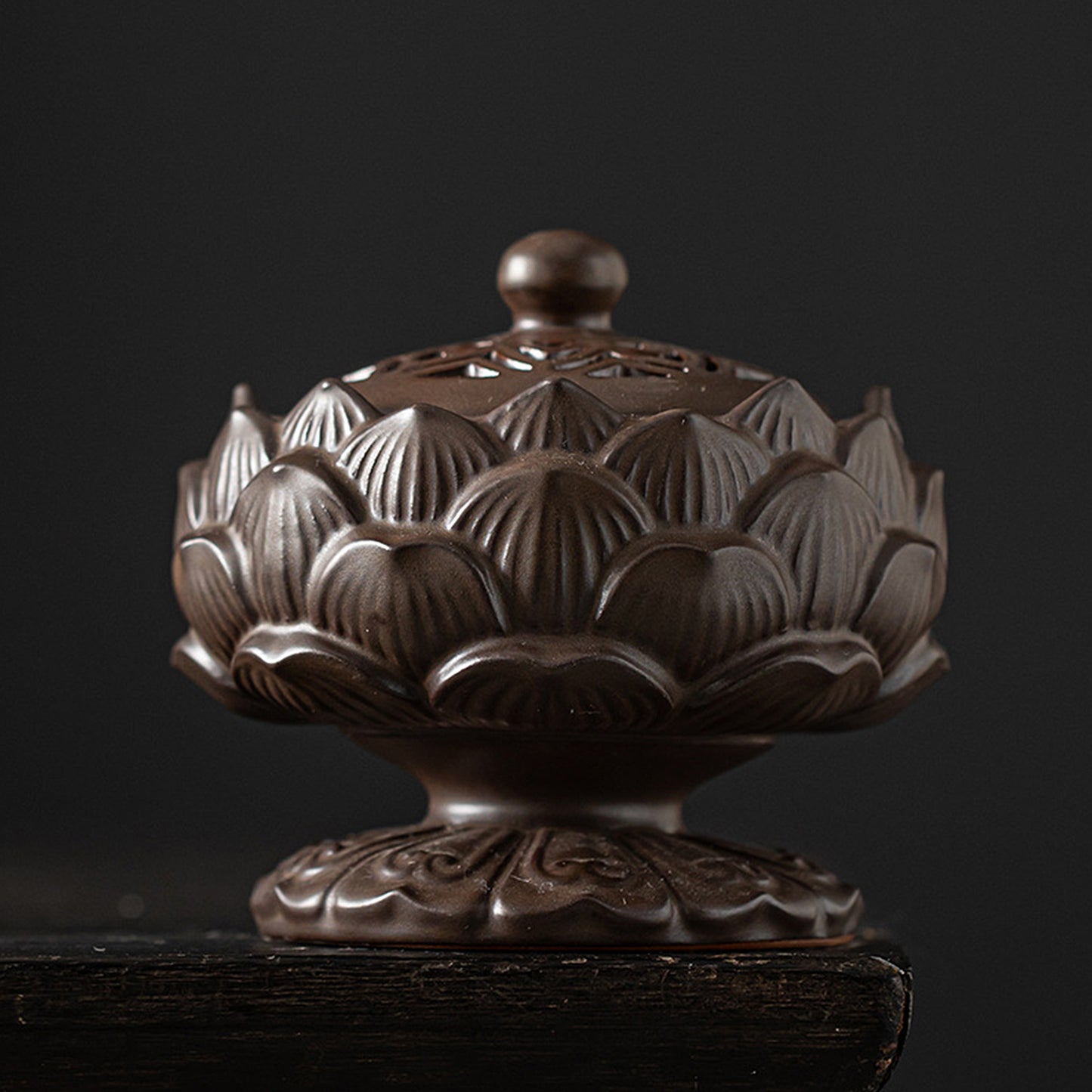 Ceramic Chinese Lotus Incense Burner