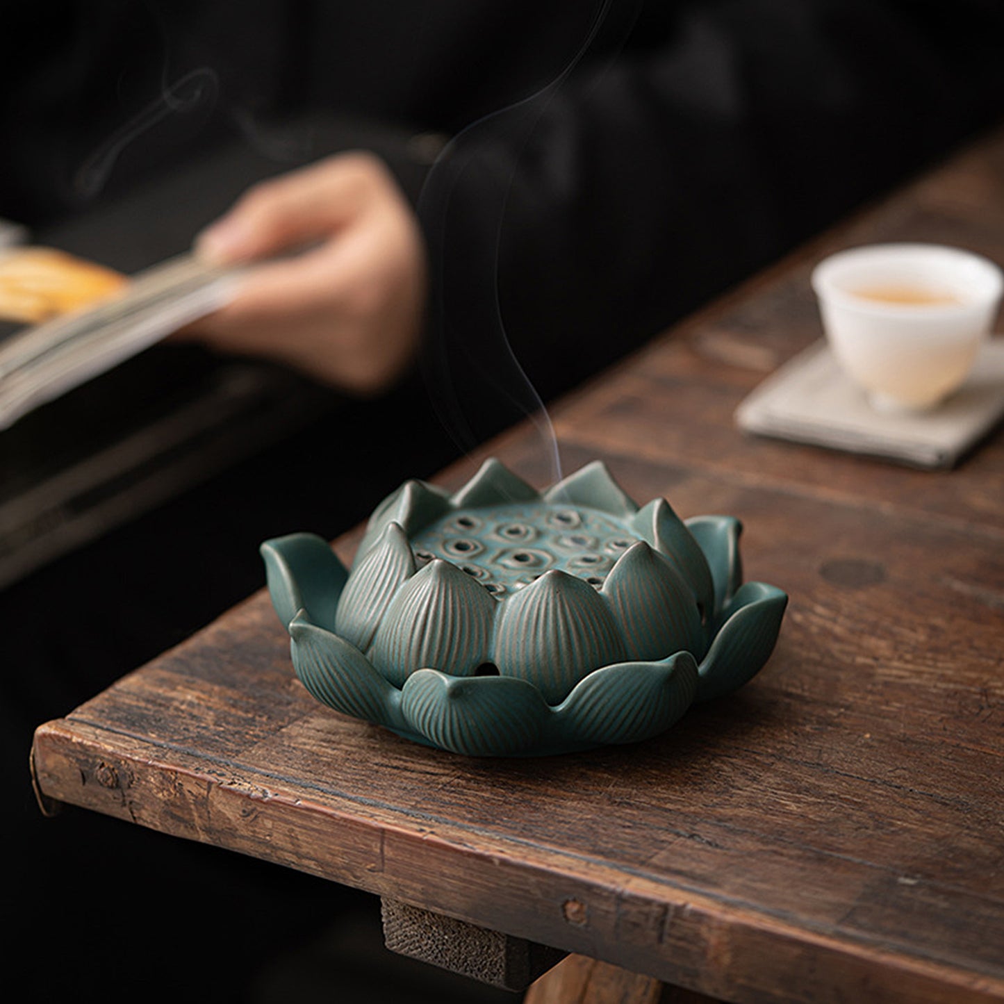 Rustic Style Ceramic Lotus Incense Burner