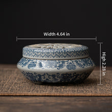 Charger l&#39;image dans la galerie, Ceramic blue and white porcelain Chinese incense burner
