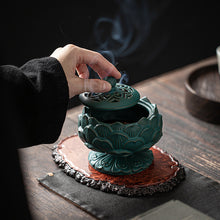 Charger l&#39;image dans la galerie, Ceramic Chinese Lotus Incense Burner
