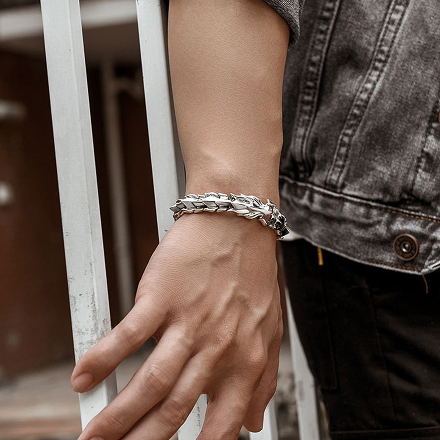 Metal Long Bone Bracelet Attracts Health