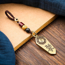 Görseli Galeri görüntüleyiciye yükleyin, Tai Chi Bagua Safe Talisman Pendant - ETNCN
