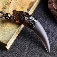 Görseli Galeri görüntüleyiciye yükleyin, Obsidian Wolf Tooth Necklace - ETNCN
