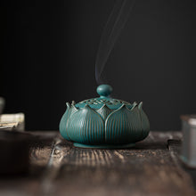 Charger l&#39;image dans la galerie, Ceramic Lotus Health Incense Burner
