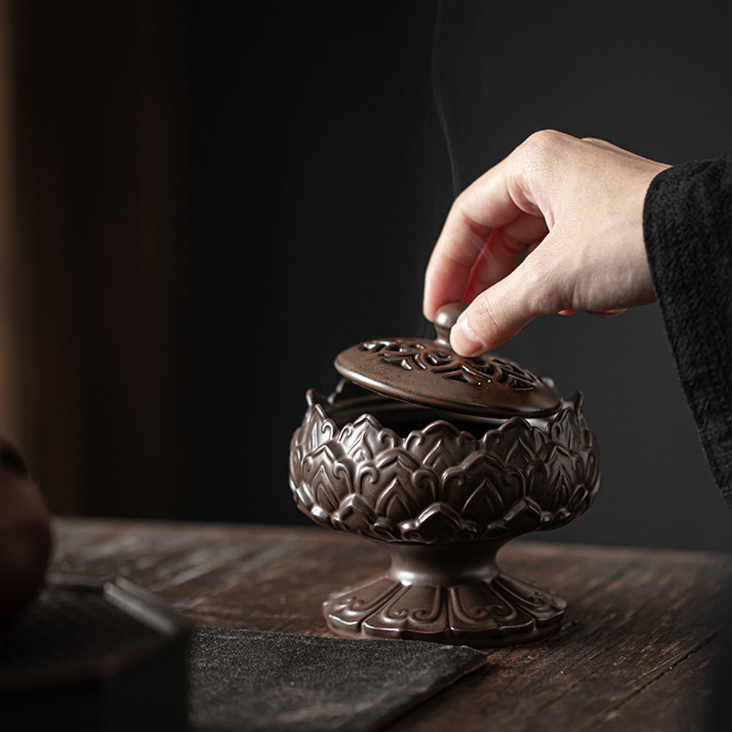 Ceramic Chinese Lotus Incense Burner