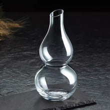 Load image into Gallery viewer, Gourd-Shaped Glass Wine Decanter-Straight - ETNCN
