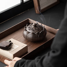 Charger l&#39;image dans la galerie, Ceramic Lotus Health Incense Burner
