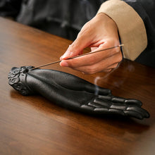 Görseli Galeri görüntüleyiciye yükleyin, Ceramic Buddha Hand and Thread Incense Burner to Aid Meditation
