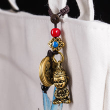 Görseli Galeri görüntüleyiciye yükleyin, Metallic Five Emperors&#39; Money Sun Wukong FengShui Keychain - ETNCN
